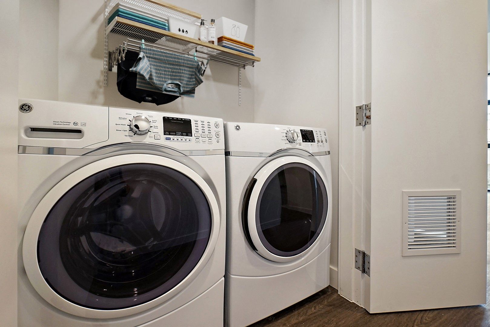 property for rent #4